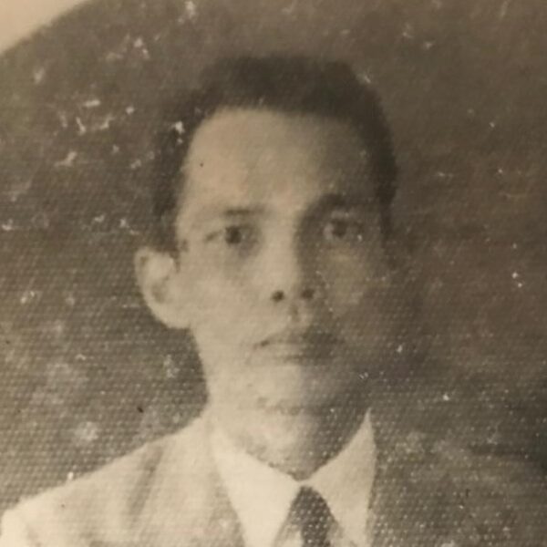 Sidi Umar bin Sidi Uki  𓉸